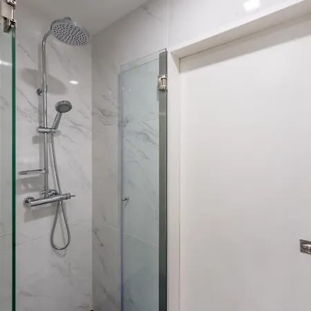 Guestready - Subzero Design * פורטו